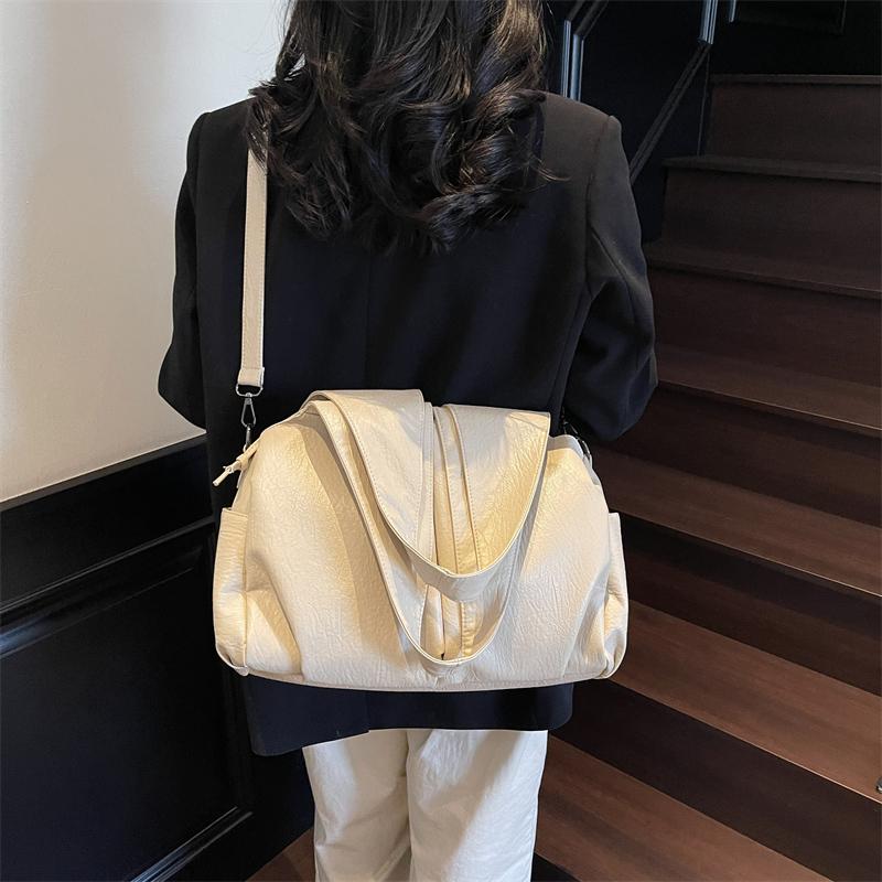 Prosta torebka damska na ramię w jednolitym kolorze, torebka o dużej pojemności, torba tote z miękkiej skóry PU, damska torebka codzienna, nowy styl