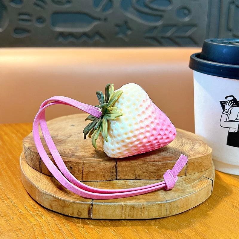 Creative Strawberry Keychain Pendant Women's Bag Ornament - Exquisite Fruit Charm Gift