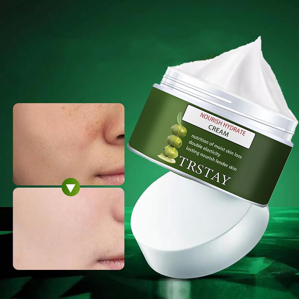 The translucent cream is gentle and non-irritating, firming the skin, brightening the complexion, reducing markings, hydrating and nourishing the skin