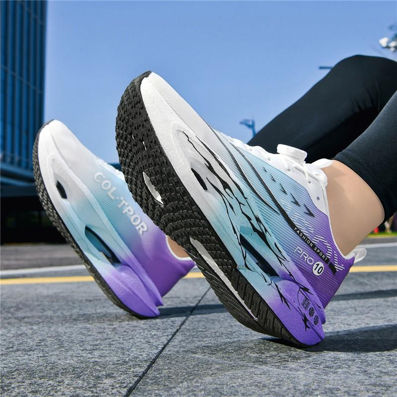 Kids Running Shoes Lightweight Breathable Mesh Sole Boys Girls Ages 7-16 Outdoor Track Sports Sneakers