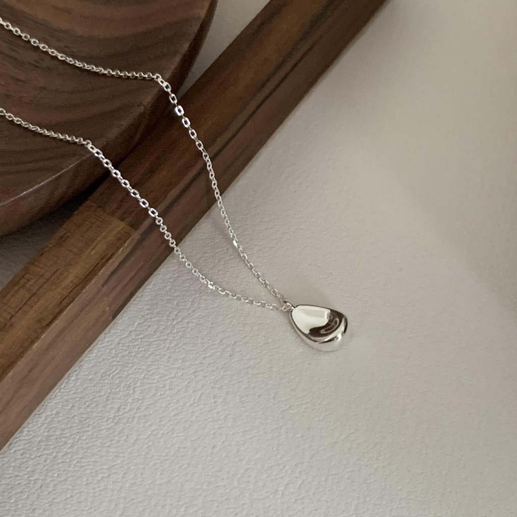 Women's Minimalist Silver Egg Drop Pendant Necklace: High-End s925 Sterling Silver Design