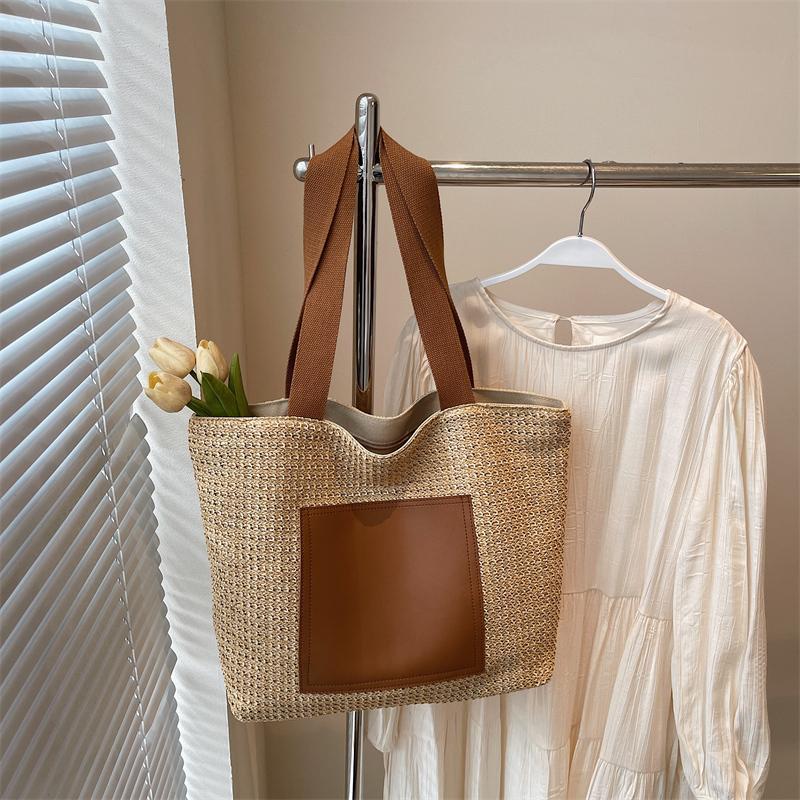 

High-End Women s Summer 2025 Large Capacity Straw Woven Tote and Shoulder Bag