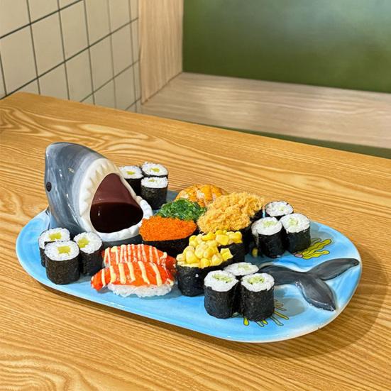 Piatto per Sushi Design Squalo 3-in-1 Piatto da Cena in Ceramica con Vaschetta per Salsa Portacanne per Bacchette Alimentare Sicuro per Microonde Vass