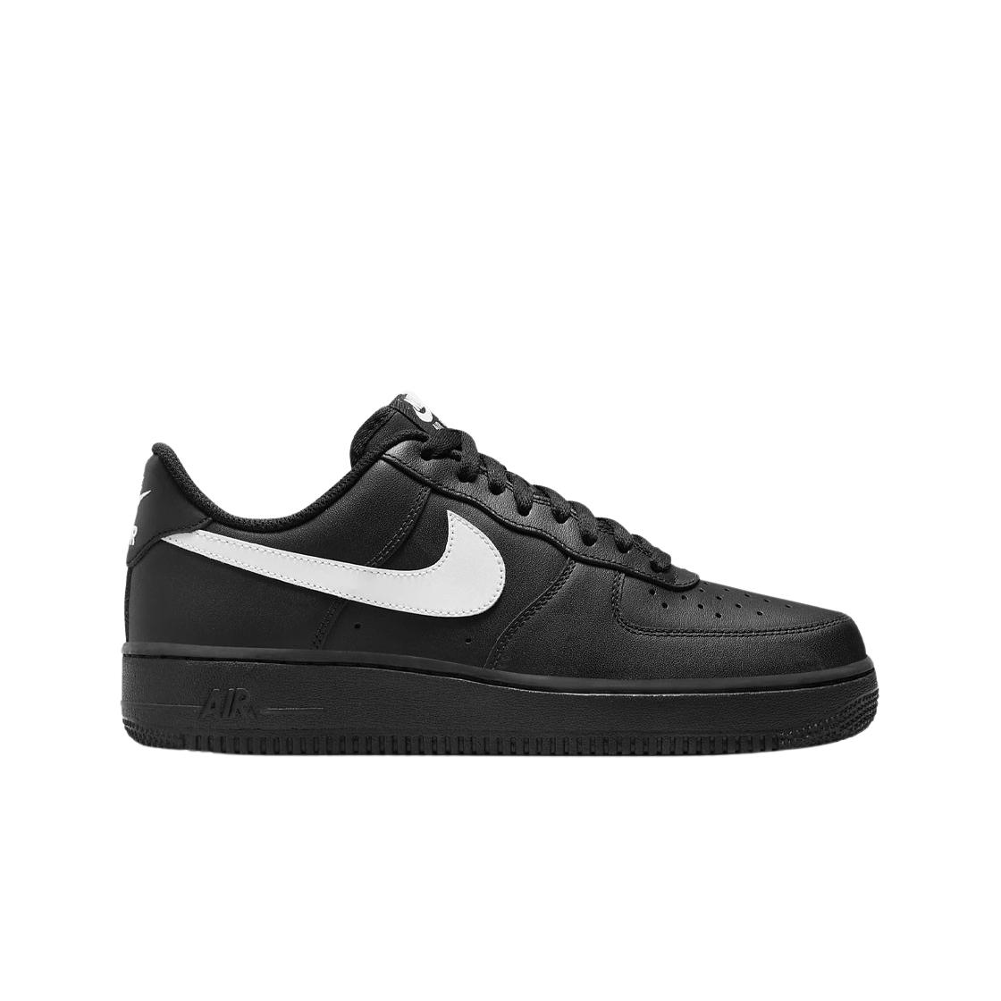 

Nike Air Force 1 07 Черный Белый 260
