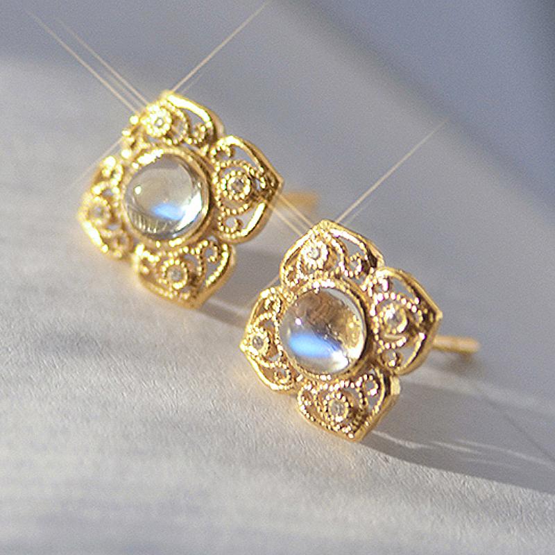 

Классическая элегантность Серьги-пусеты с имитацией лунного камня для леди Стильные аксессуары для свадьбы, вечеринки, праздника, эффектные украшения