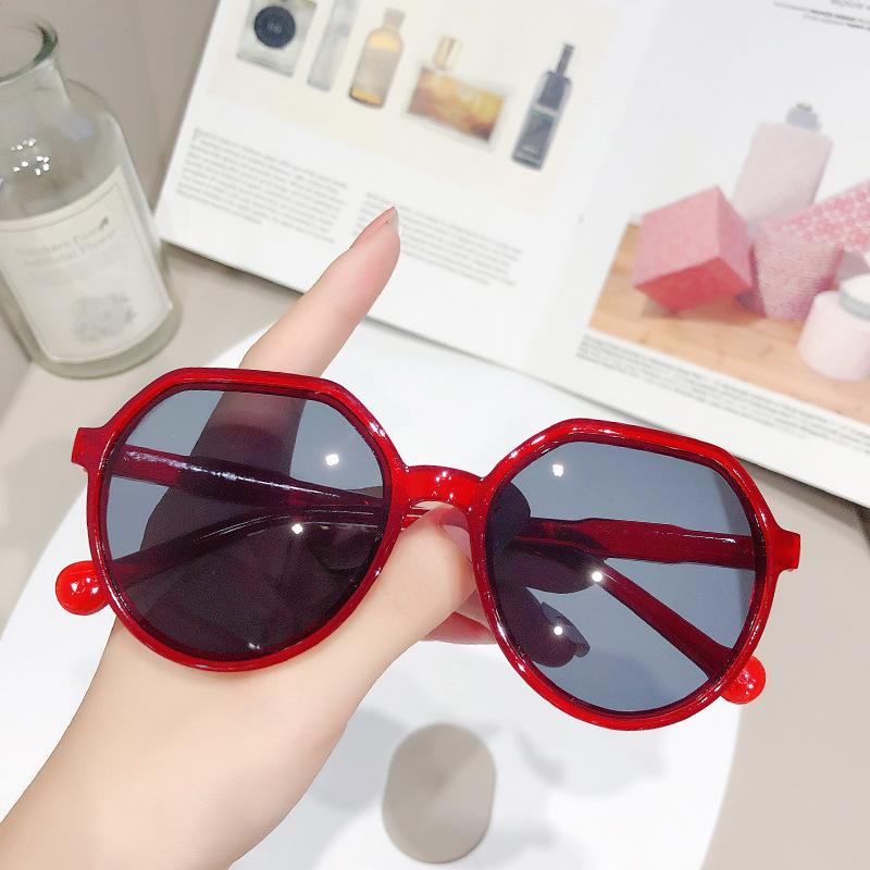 Women'S Small Frame Milk Tea White Sunglasses, Retro Sunglasses Small Face Sunglasses
