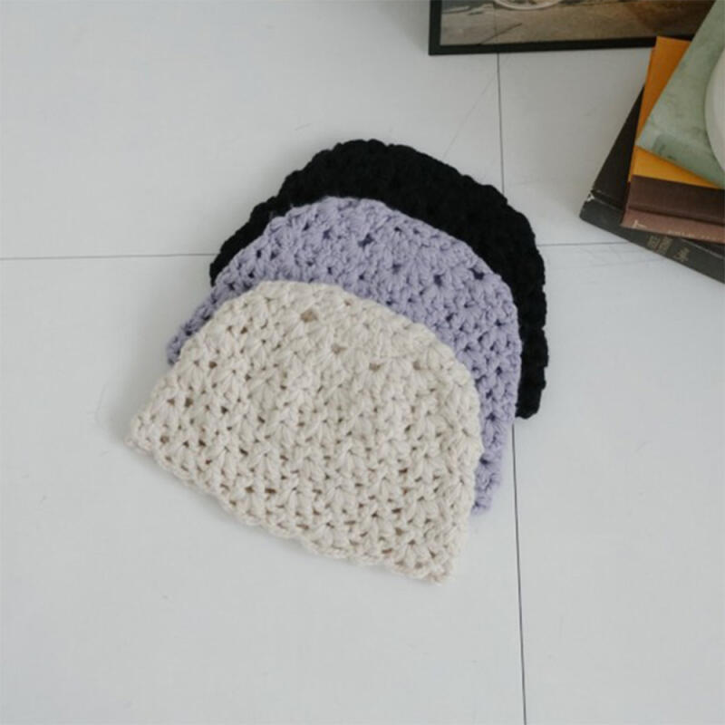 Women s FW Knitted Sweater Crochet Hat C8479_Black