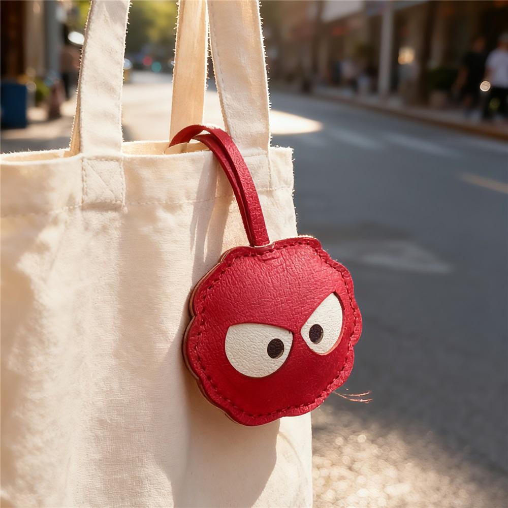 

Glaring Eyes Genuine Leather Bag Charm Backpack Accessory Small Ornament Car Keychain Decoration красный