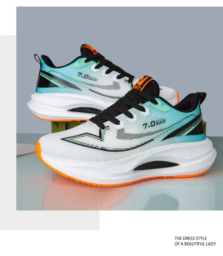Men's Shoes New Fashion Trend Lightweight Korean Version Simple Casual Shoes Outdoor Running Comfortable Versatile Sports Shoes