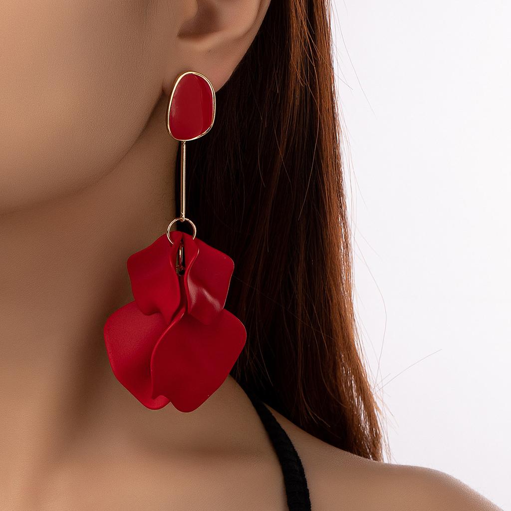 Colorful Acrylic Rose Petal Fringed Earrings Elegant Femininity Sweet Wedding Earrings Jewelry 2023