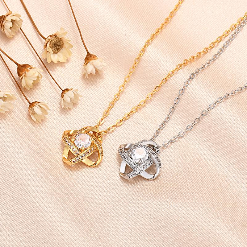 Four-Leaf Clover Diamond Pendant Necklace with Zirconia and O-Chain, White Gold Plated Clavicle Chain