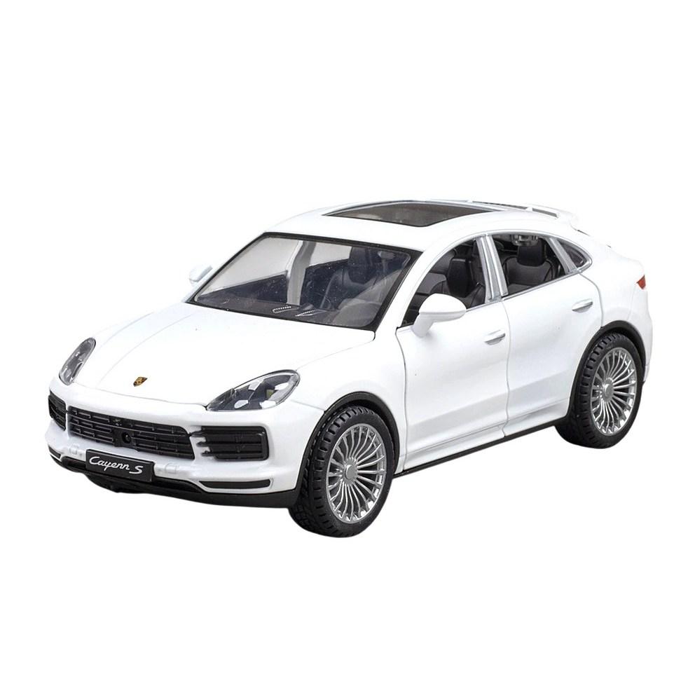 

My Car 1:24 Porsche Cayenne S Die-Cast Metal Pull-Back Model Car - White