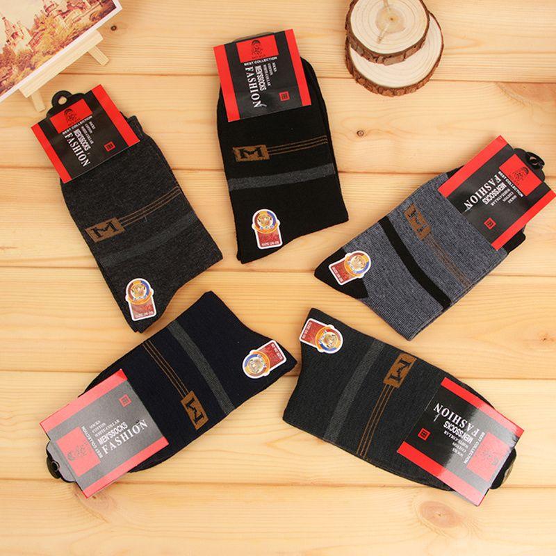 1/3/5/10 Paare Herren-Wadensocken, robuste, verschleißfeste Arbeitssocken, einfache, vielseitige, weiche, atmungsaktive lange Socken für vier Jahreszeiten