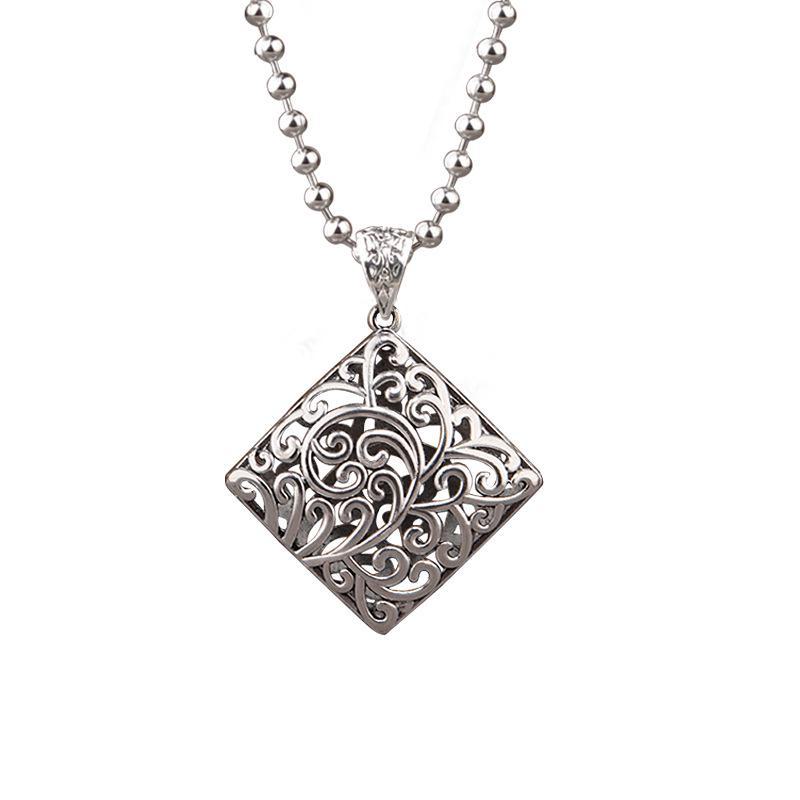 Collier Pendentif Cadenas de la Paix Argent Rétro - Chaîne Longue pour Pull pour Femme à Quatre Faces Richesse de Style National