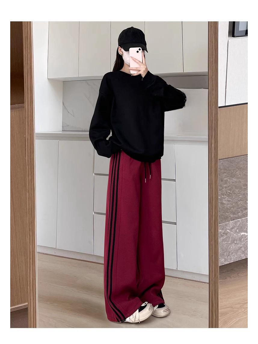 

Женские полосатые джоггеры больших размеров - Широкие штанины, Свободный крой, Коллекция Весна/Осень 2025 4XL up to 170 lbs вино красного