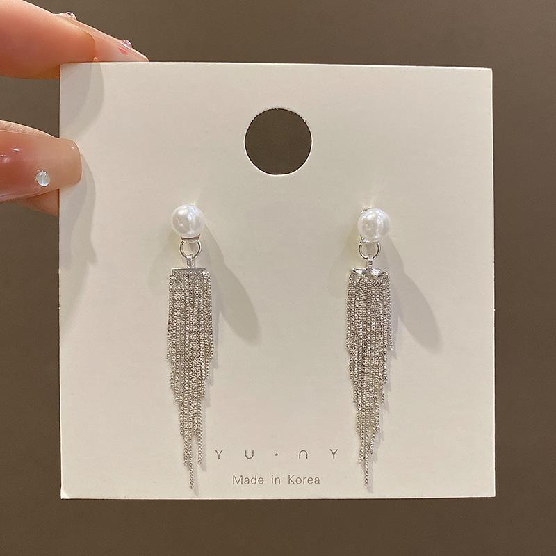

S925 Silver Needle Pearl Tassel Earrings Women s Light Luxury Niche Design High-end Earrings Versatile Popular Internet celebrity earrings