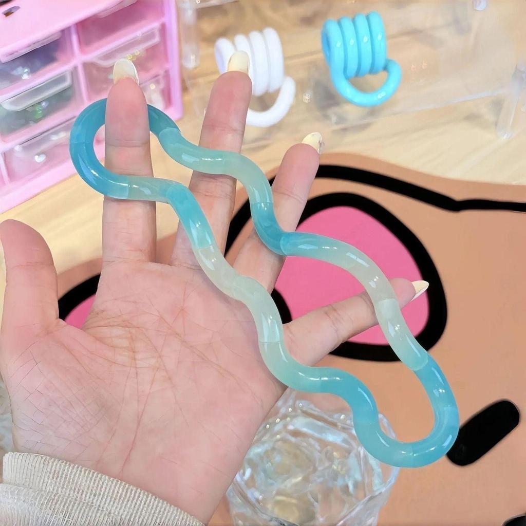 Temperature-Sensitive Twist Toy for Focus and Anxiety Relief