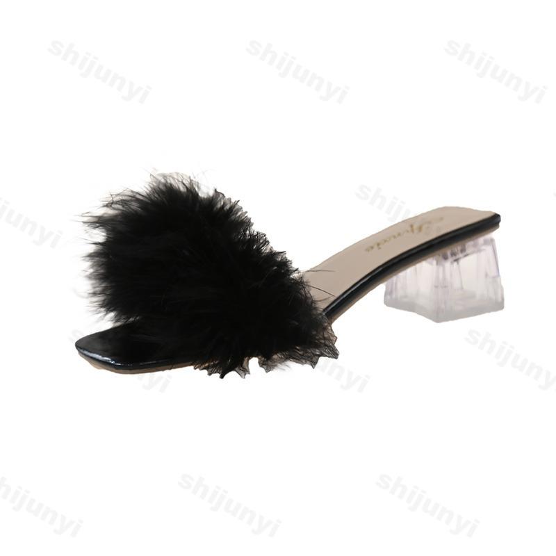 Fashion Women's Fashion Hairy Design Square Head Casual Slippers Summer 2025 New Comfortable Open Toes Breathable Elegant Beach Sandals