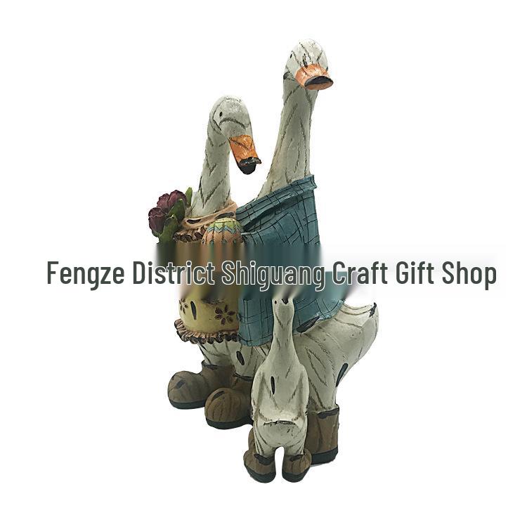 Hand-painted Resin Country Duck Ornaments for Home & Garden