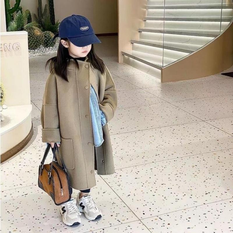 Korean Style Mid-Length Kids' Autumn/Winter Coat – Hooded, Long Sleeve, Cotton-Polyester for Girls.