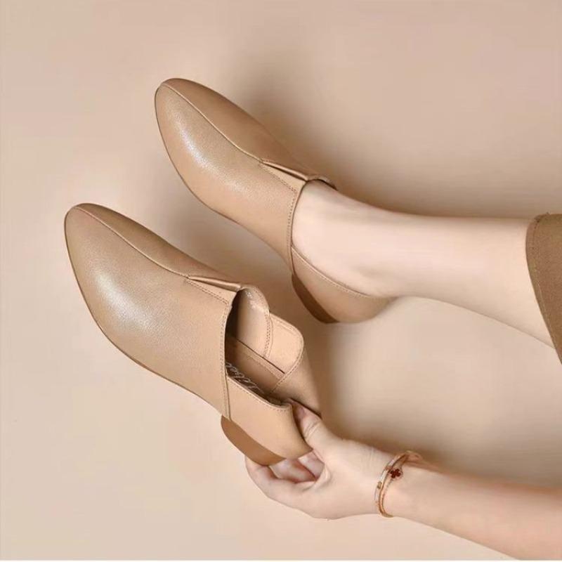 Small Soft Leather Shallow Mouth Single Shoes Autumn New Comfortable Pointed Soft Sole Versatile Women's Shoes Casual Leather Shoes