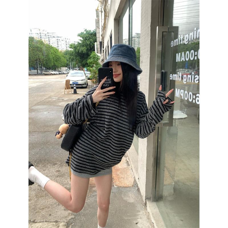 Striped Long Sleeved T-shirt Top