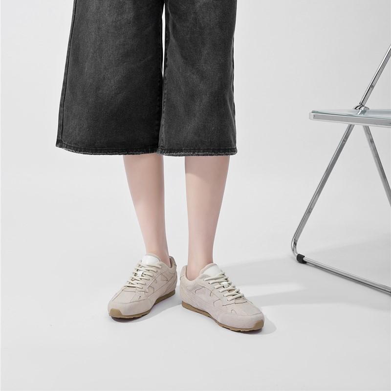 Women Sneakers Shoes  Genuine Leather Flat Women Moral Training Shoes Large Size Retro Casual Female Shoes