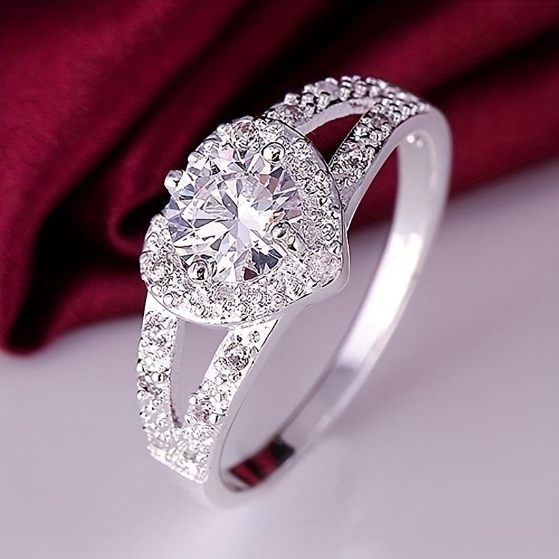 1PC Fashionable Heart-shaped Zircon Women's Ring, Engagement Wedding Party Ring