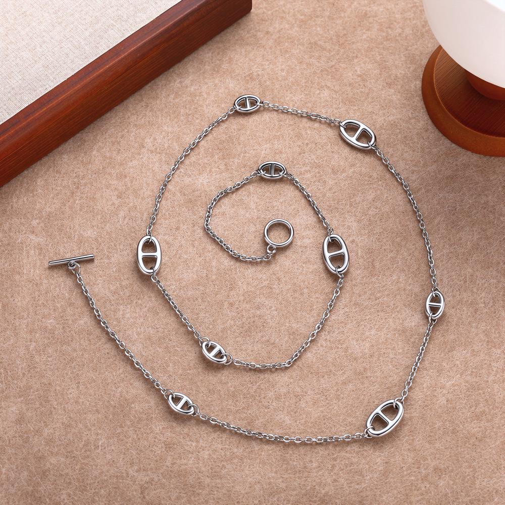Europäischer & Amerikanischer Modeschmuck Damen Titanstahl Halskette: Ultra-Lang, Doppellagig, Farbecht, Schweinenasen-Pullover-Kette gray