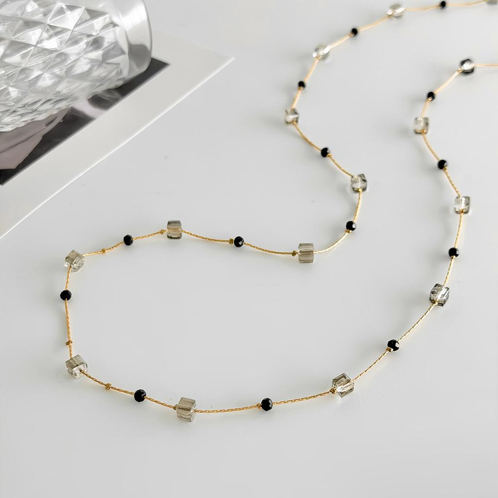 European and American Temperament Vacation Sugar Cube Crystal Rice Bead Body Chain Female, Simple Long Fringed Ins Geometric Waist Chain