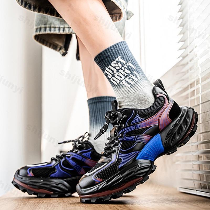 Fashion Men's 2025 Fashion Trend Height Increasing Lightweight Casual Shoes Summer Versatile Thick Soft Soled Sports Leisure Sneakers