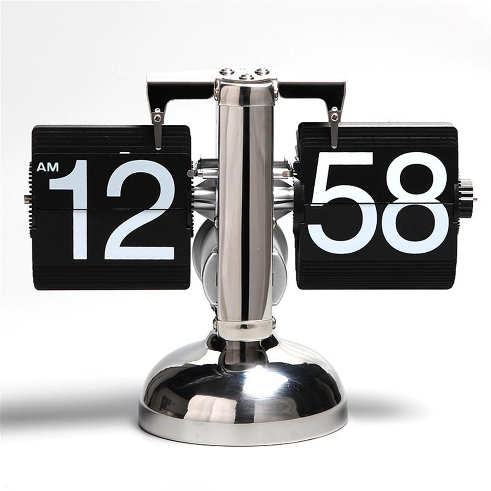 A Flipping Clock with Page Turning Automatically for Modern Home Decoration Full of Sense of Technology Retro Table Clock