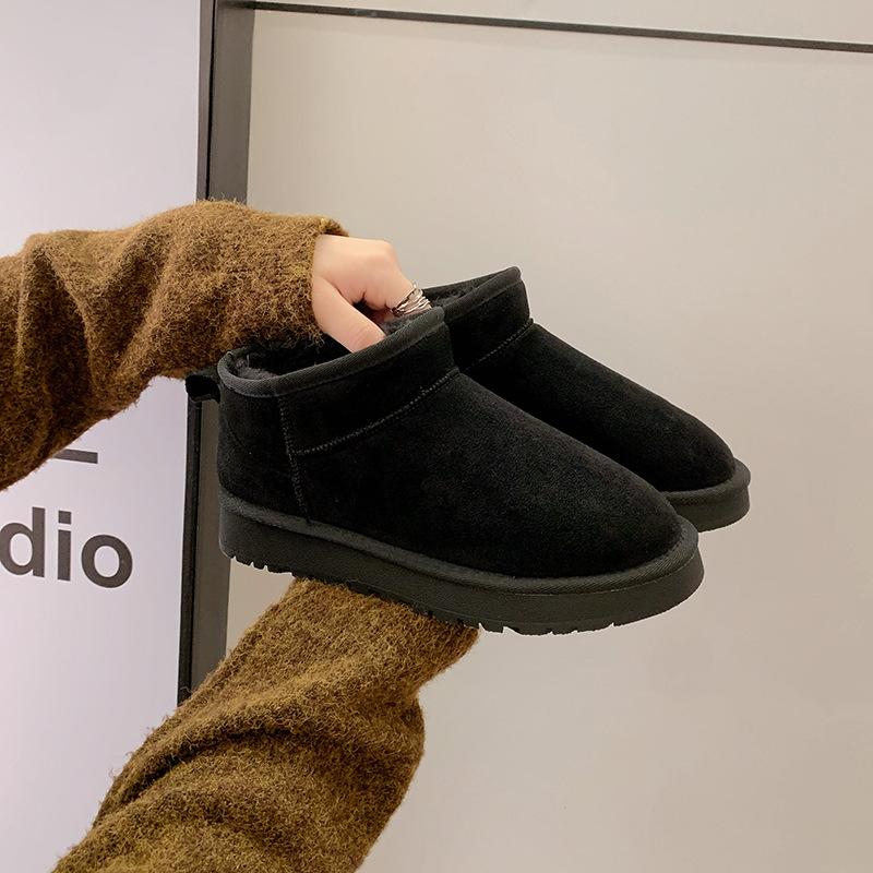 

-4 размер, женские зимние снегоступы простые короткие ботинки на плоской подошве короткие ботинки утолщенные и бархатные теплые толстоподошвенные хлопковые ботинки 44 чёрный