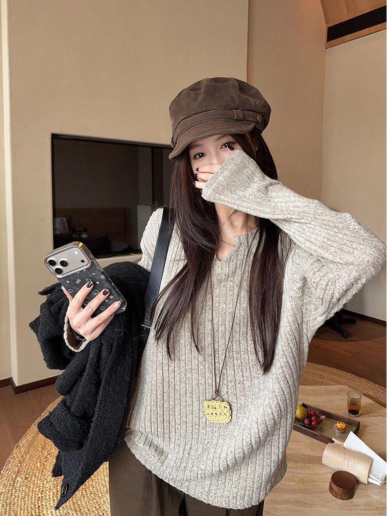 Solid Color Textured Long-Sleeve Women's Base Layer Shirt - Korean Style, Loose Fit for Spring/Autumn