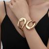 European and American accessories: exaggerated alloy twisted double-layer collar, sweet cool style simple choker bracelet