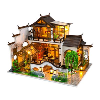 Bebek ve Peluş Oyuncaklar – Oyuncak bebek evleri ve aksesuarları