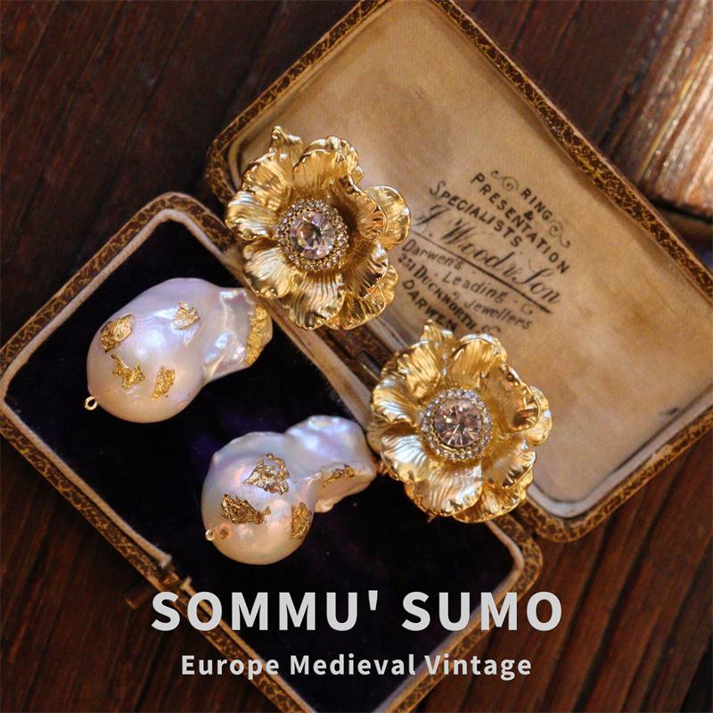 

Vintage earrings natural crystal spring, summer, autumn and winter baroque natural pearl temperament gentleness