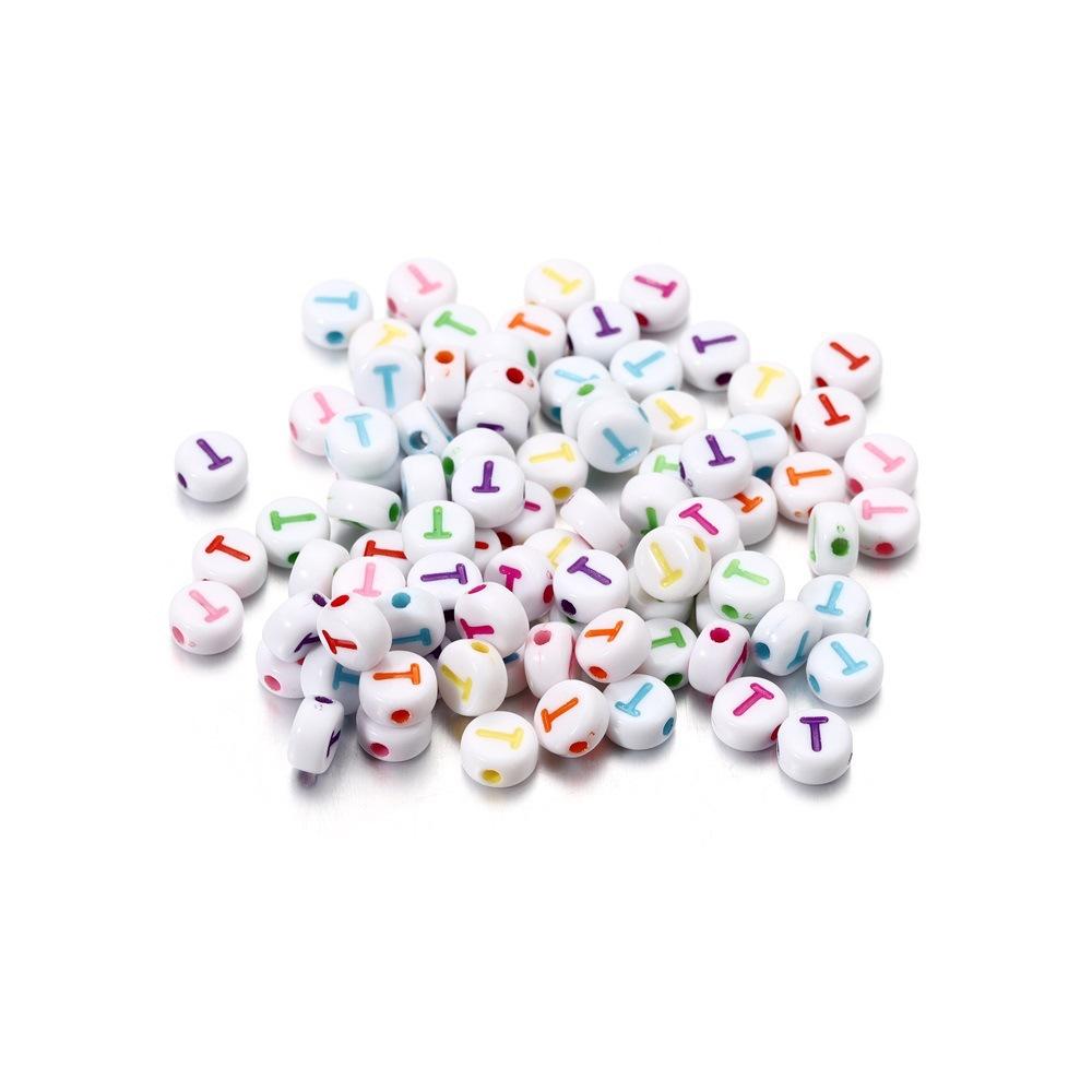 Color Letter Beads On White Background Acrylic English Letter Beads Plastic Round Bracelet Beads 26 Single Letter D