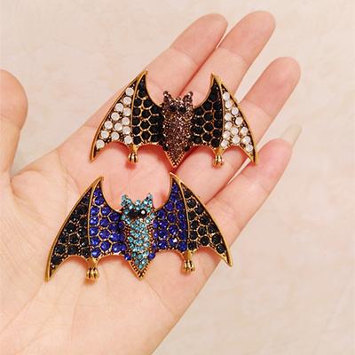Broches y joyería para el cuerpo