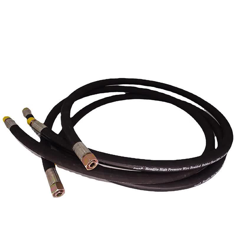 Zhu Yun DN16 Hydraulic Rubber Hose with M26x1.5 24° Cone Seal черный