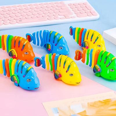 Cartoon Wind-Up Wiggle Fish Toys Running Clockwork Classic Toy Newborn Spring Toy Toys For Children Parent-Child Interactive Toy