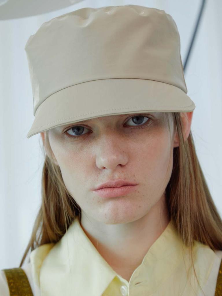 Eosseomnijeu Bellboy Cap_Beige