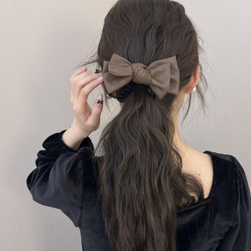 Double-layer Bow Hair Tie, High-end Style, Large Intestine Hair Band, Leather Cover, Leather Band, Women's Bun Hair Accessory