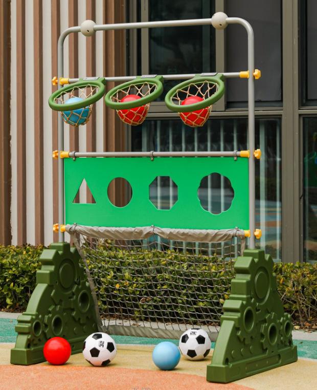 Kids' Throwing Rack Game: Sandbags & Frisbee Targets for Physical & Sensory Training