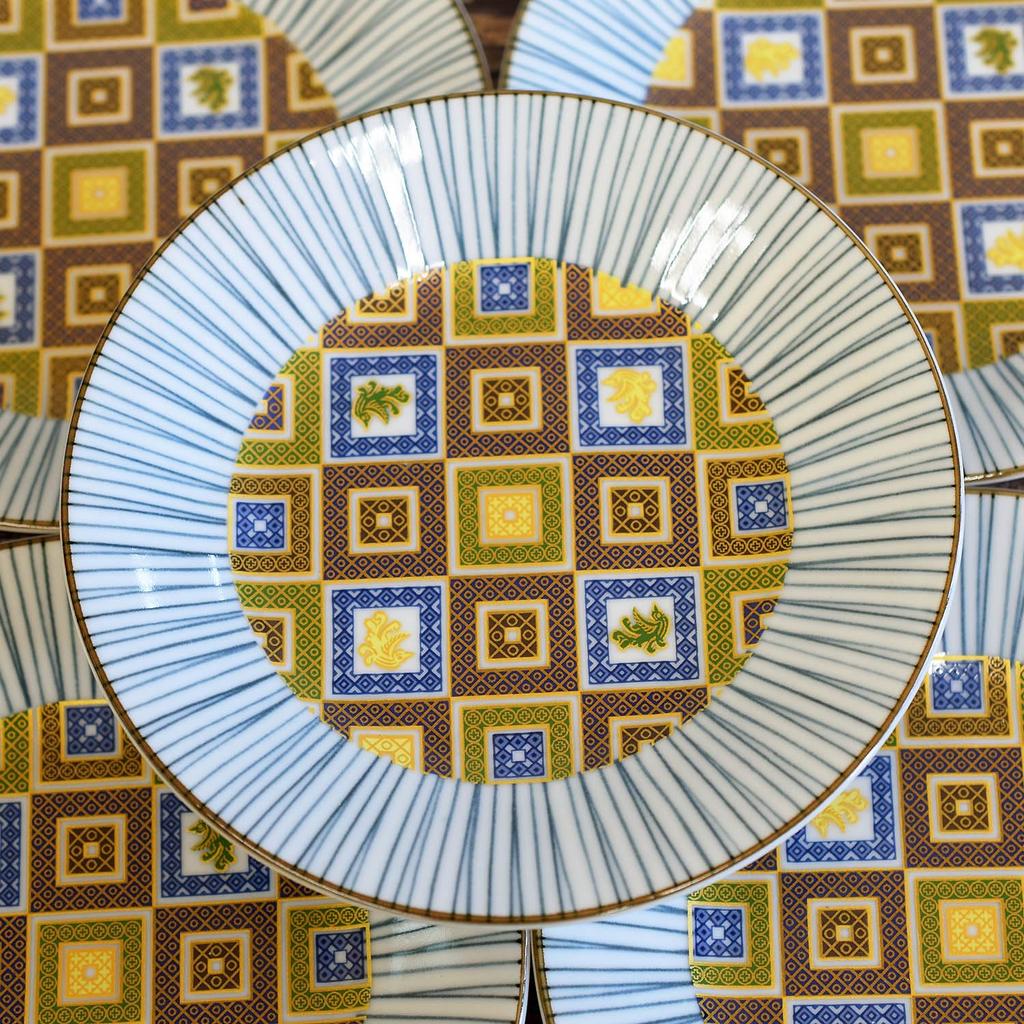 Teller stilvolles Kutani kleines Set aus Stein, japanisches Servierset, hergestellt in Japan, Geschirr, Ware, Teller, 5, Pflaster, Keramik, Geschirr, Teller,