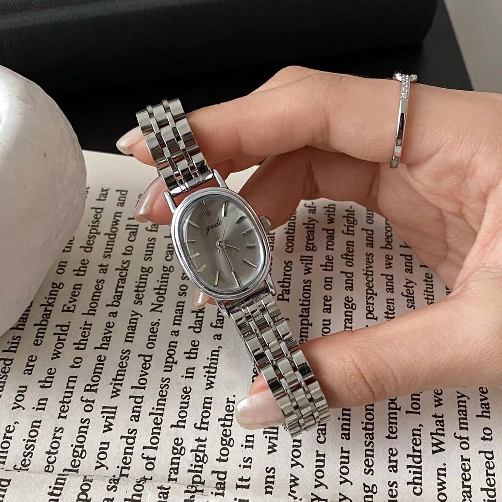 Fashionable Simple Watches for Women, Silver Gray Oval Dial for Workplace Commuting, Stainless Steel Quartz Women's Watch Gift
