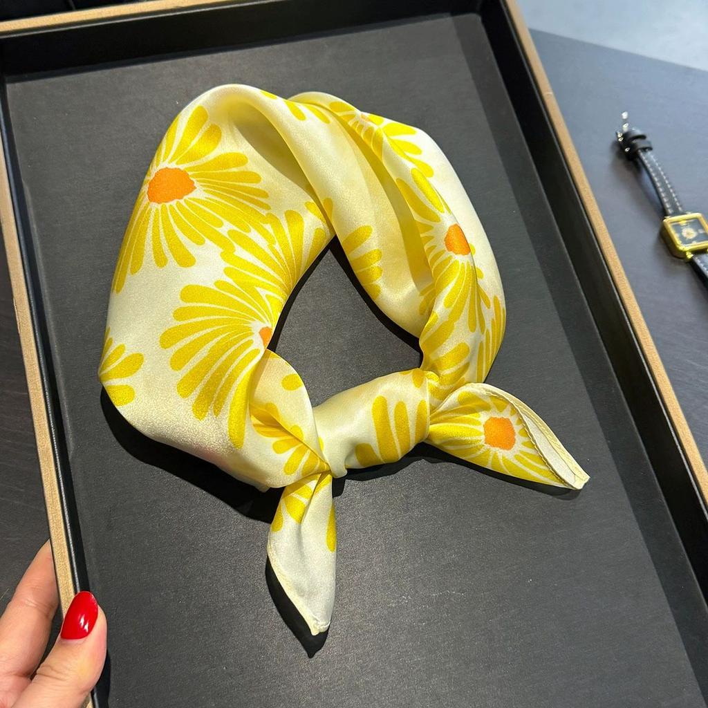 Fashion 100% Real Pure Silk Headscarf Square Scarf For Women Shawl Foulard Hijab Neckerchief Bandana Print Bufanda Echarpe