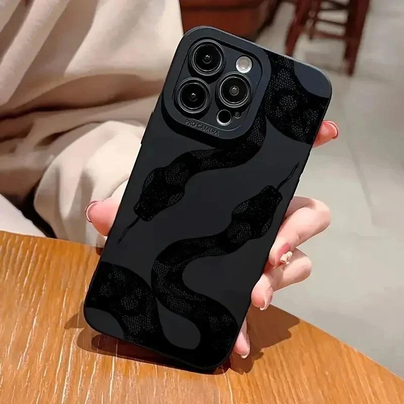 Black Snake Graphic Phone Case For iPhone 11 12 13 14 15 Pro Max X XS Max XR 8 7 Plus SE2020 Mini Shockproof Soft Silicone Cover