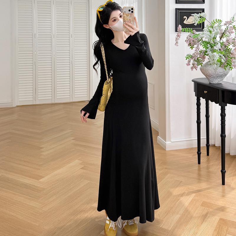 Maternity Spring 2026 Korean-Style Trendy Long Skirt Dress for Stylish Moms Large