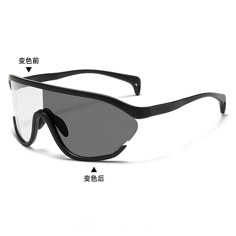 Outdoor cycling sunglasses fashionable women's sunscreen photosensitive color-changing goggles men's sports trendy glasses